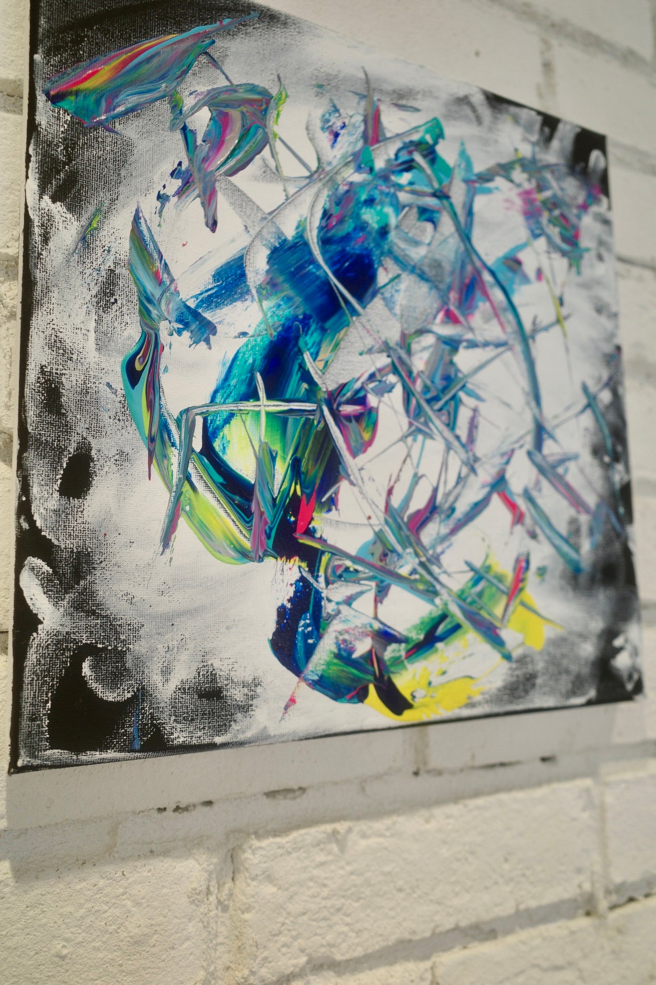 Shine in the BLACK HOLE